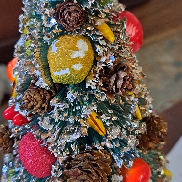 Vintage Fruit Bottle Brush Japan Tree - Picture 9 of 9